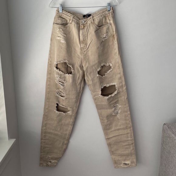 Missguided Riot Rise Ripped Mom Jeans - Picture 3 of 12